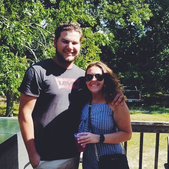 Meet your Posher, Emily - Picture 1 of 1